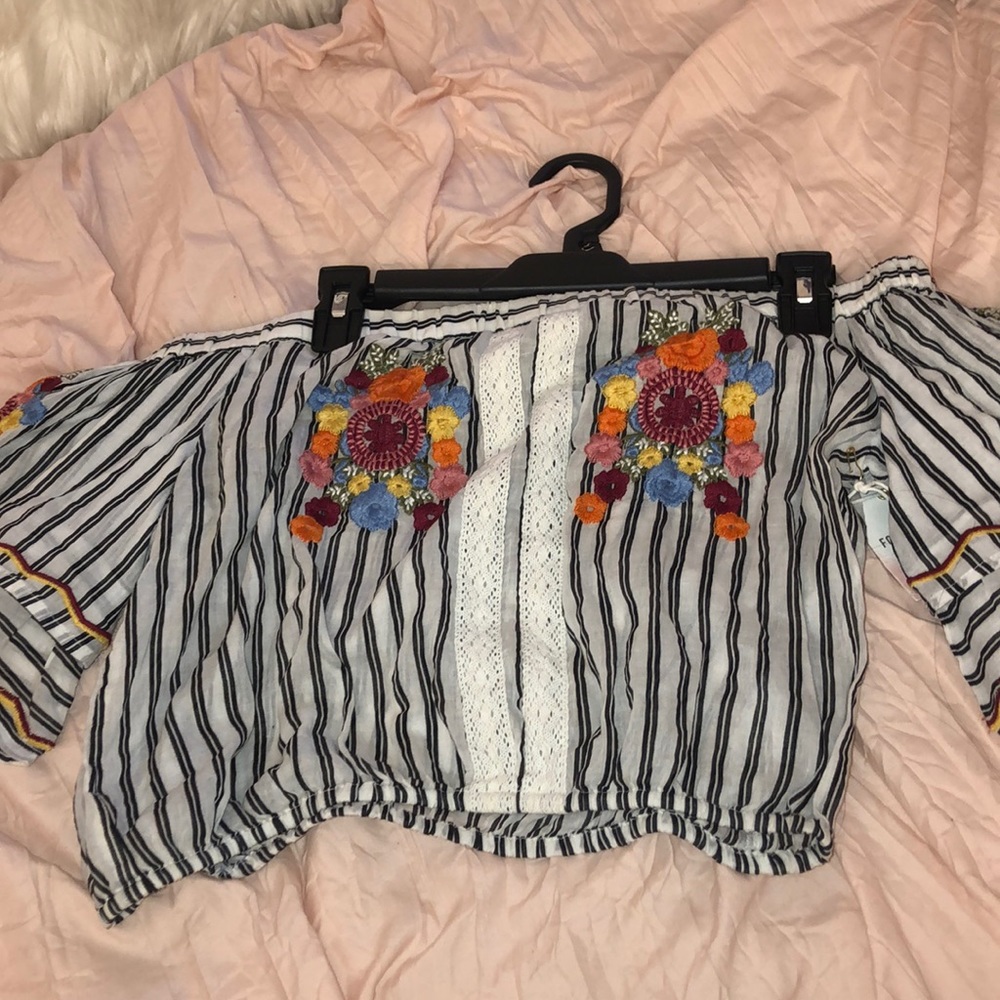 Women’s Off the Shoulder Top